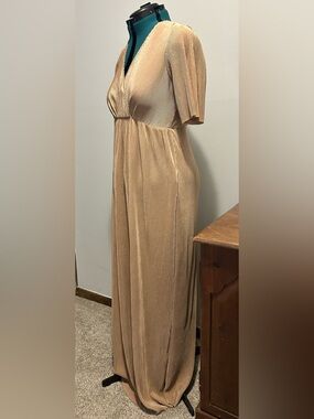 Dress Day Pleated Maxi Dress Champagne Gold V Neck Flowy Formal Evening Large